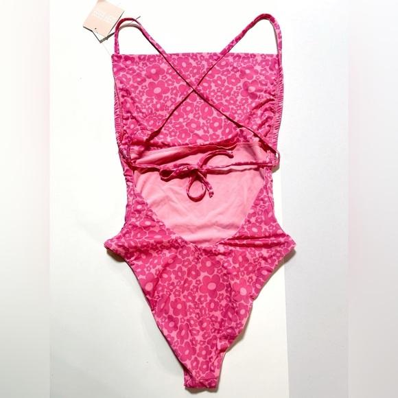 🆕 Dippin' Daisy's Gwen One Piece Flower Power Pink One Piece Swimsuit - Picture 7 of 7